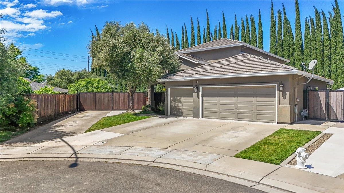 3100 Amos Court Modesto, CA 95355 - Photo 5 of 87