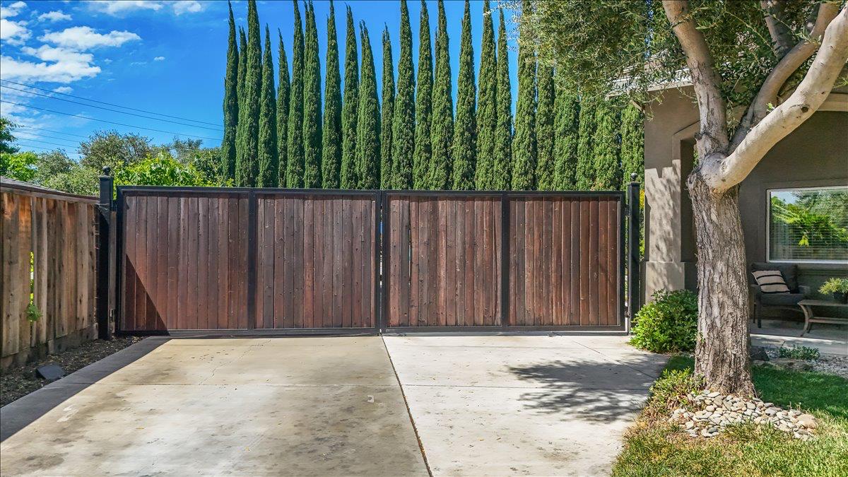 3100 Amos Court Modesto, CA 95355 - Photo 9 of 87
