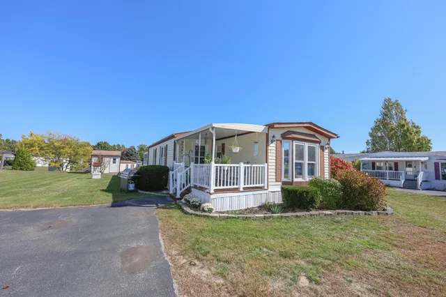 $115,000 | 5 Monadnock Drive, Rochester, NH 03867