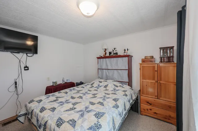 $137,500 | 5 Monadnock Drive, Rochester, NH 03867