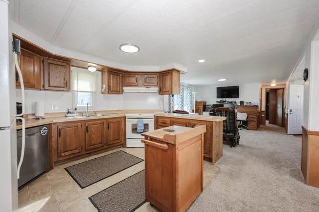 $137,500 | 5 Monadnock Drive, Rochester, NH 03867