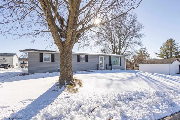 $210,000 | 355 May Street, Platteville, WI 53818