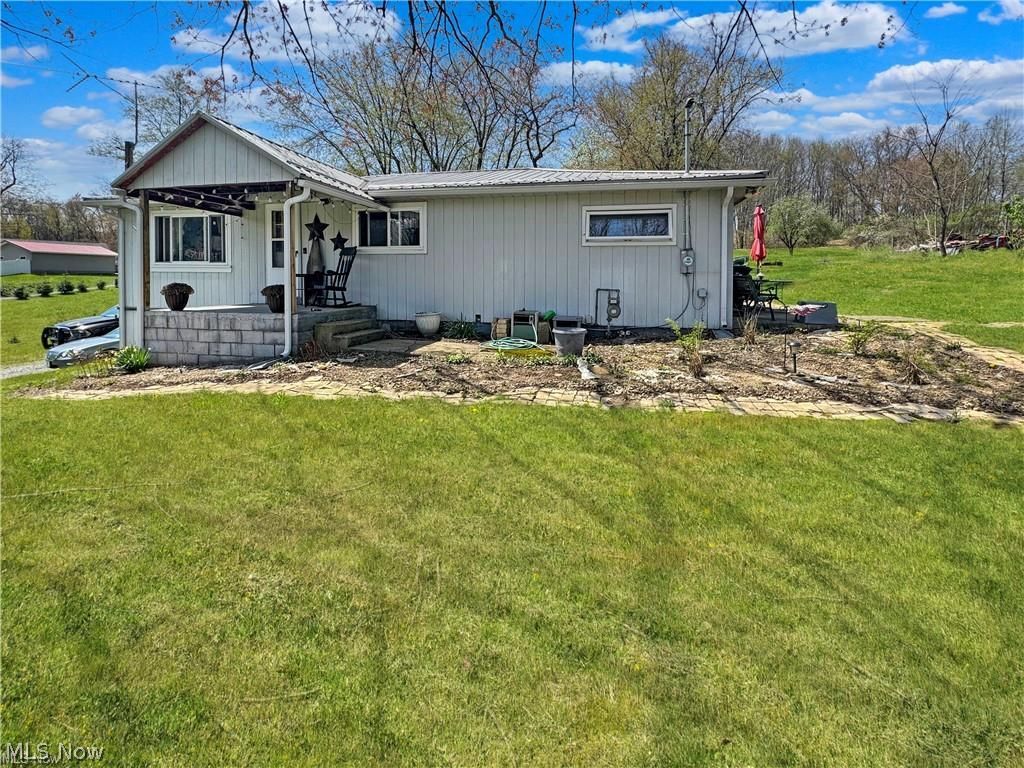 44383 Y And O Road Wellsville, OH 43968 - Photo 2 of 29