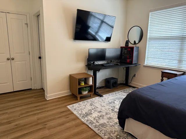 $2,500 | 823 South Douglas Avenue, Nashville, TN 37204