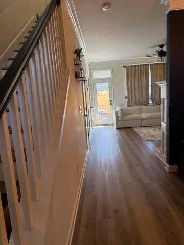 $2,500 | 823 South Douglas Avenue, Nashville, TN 37204