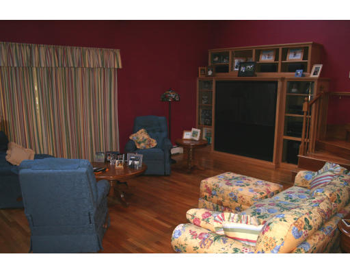 13 Birch Hill Road Danvers, MA 01923 - Photo 9 of 12 Gallery Image 9