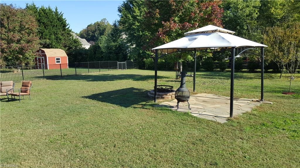 5905 Beckenham Way Oak Ridge, NC 27310 - Photo 27 of 30
