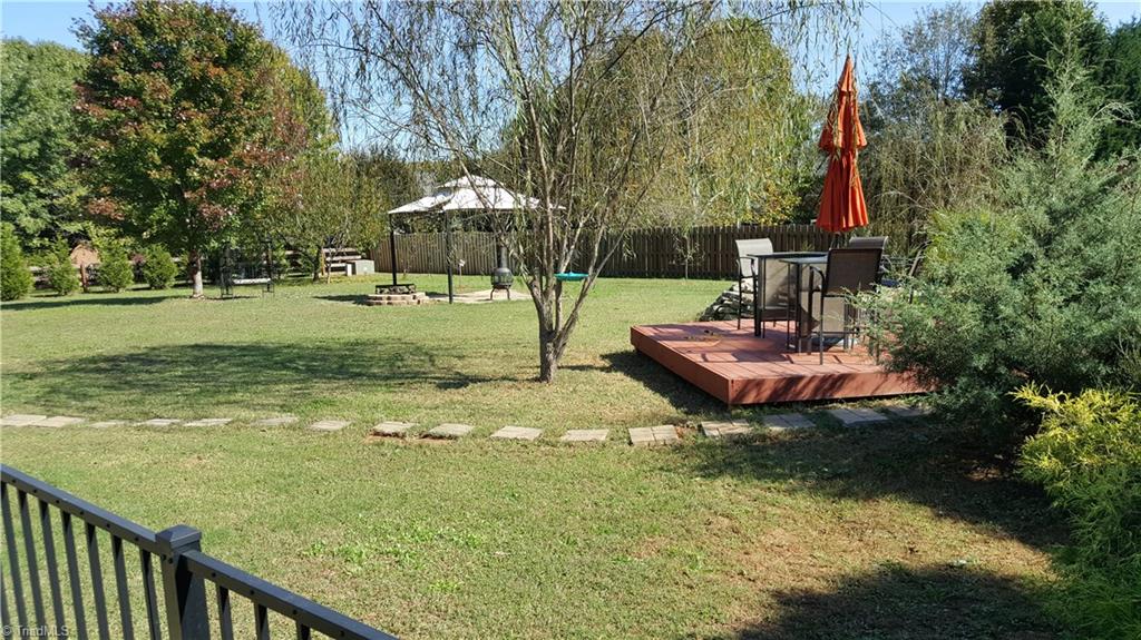 5905 Beckenham Way Oak Ridge, NC 27310 - Photo 29 of 30