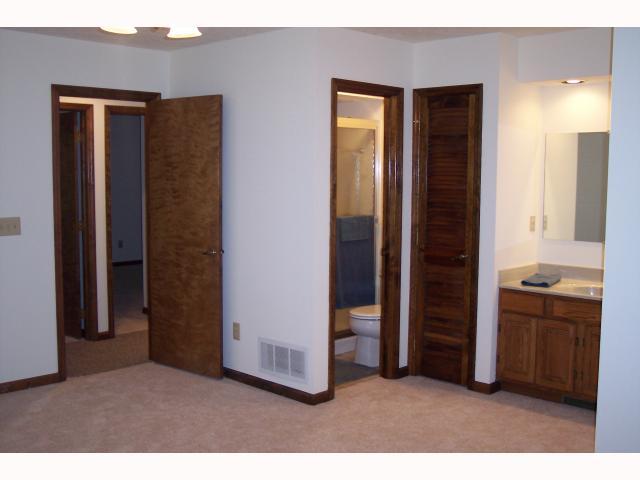 14691 Robins Road Westerville, OH 43082 - Photo 2 of 18 Gallery Image 2