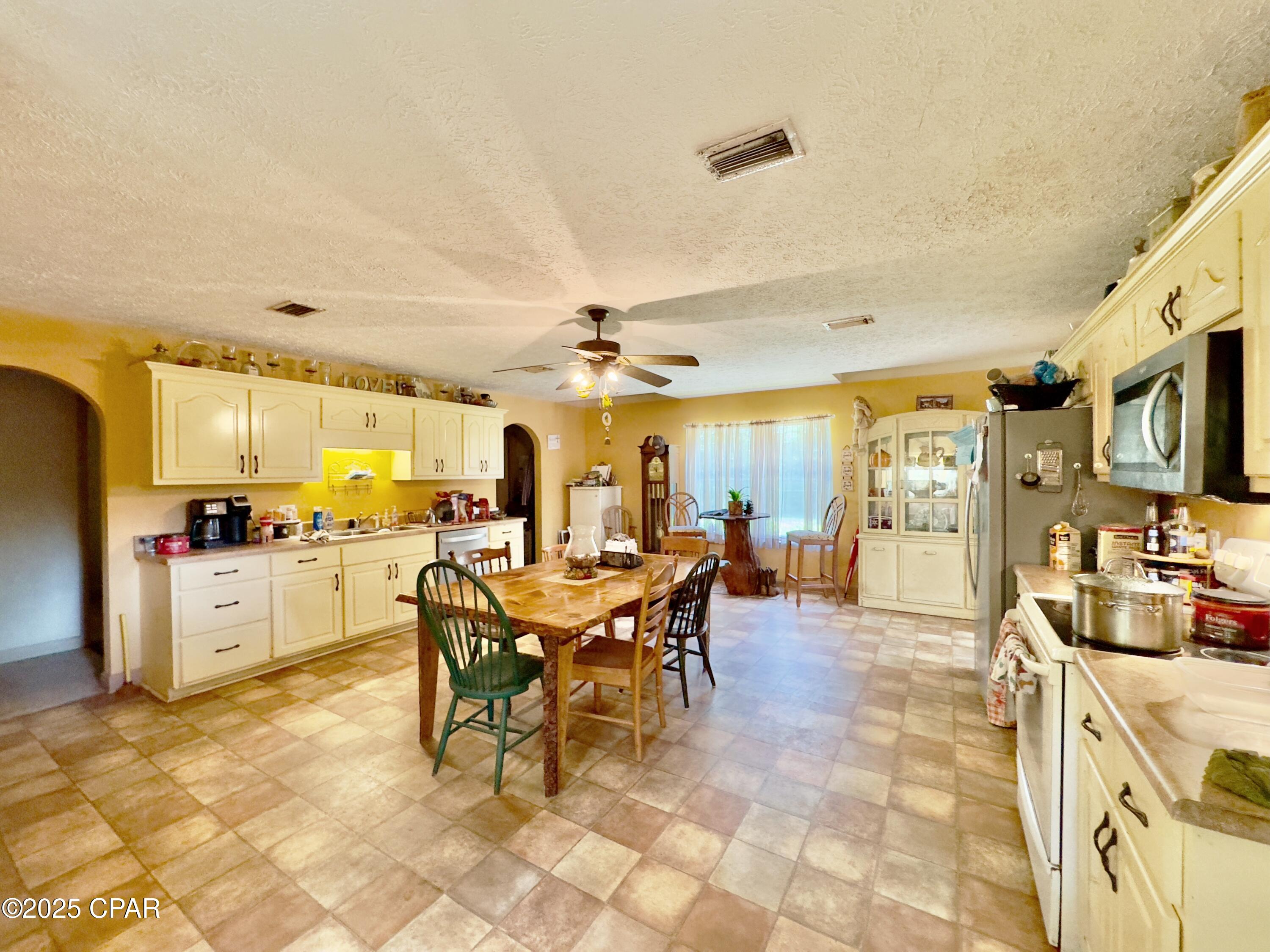 248 Ball Park Road Alford, FL 32420 - Photo 18 of 49