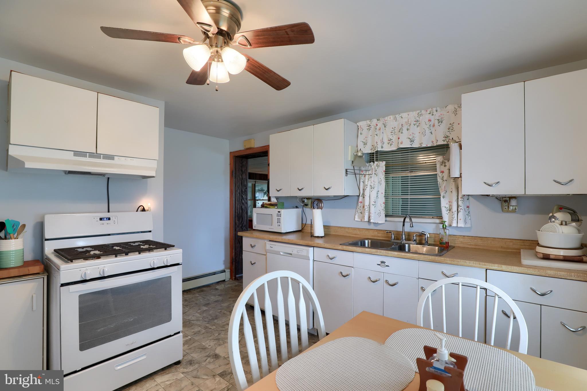 2733 Meredith Road White Hall, MD 21161 - Photo 12 of 37 Gallery Image 12
