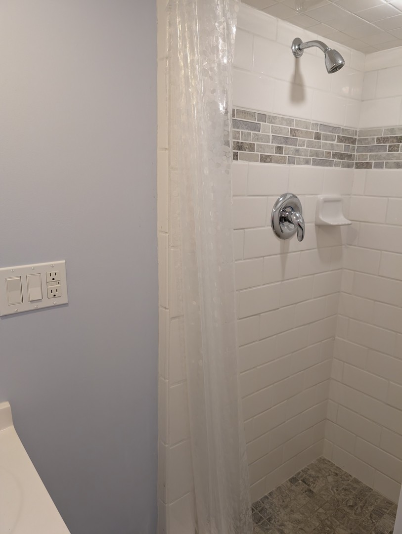 52 Deerpath Road Deer Park, IL 60010 - Photo 7 of 10 Gallery Image 7