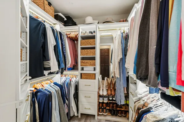 $600,000 | 8055 South 85th Street, Franklin, WI 53132