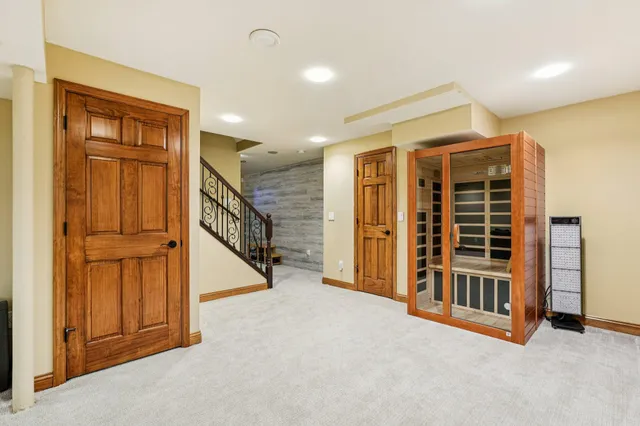 $600,000 | 8055 South 85th Street, Franklin, WI 53132