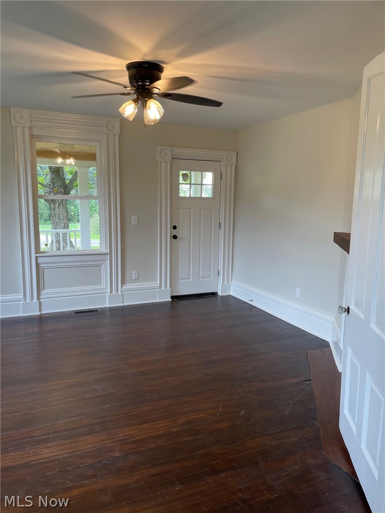 10152 Elliman Road Mantua, OH 44255 - Photo 2 of 30 Gallery Image 2