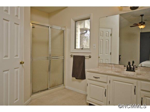 205 Laurel Ridge Road Asheville, NC 28805 - Photo 14 of 20 Gallery Image 14