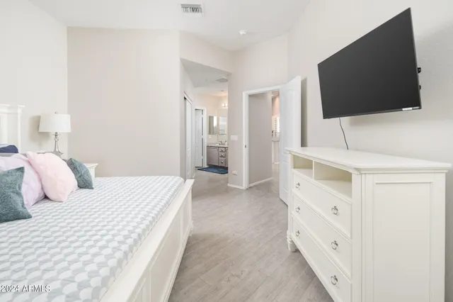 $2,500 | 8164 West Zoe Ella Way, Peoria, AZ 85382