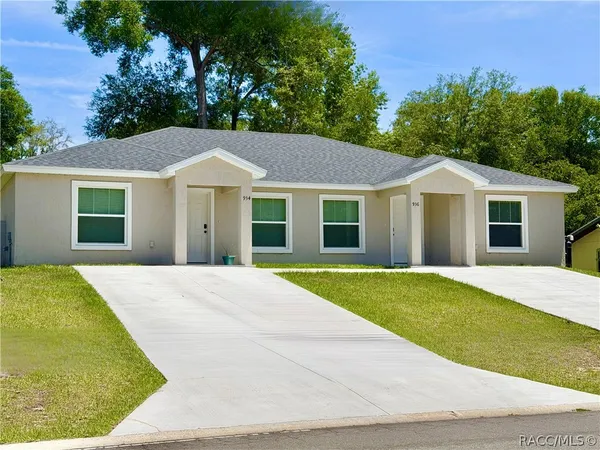 $409,900 | 934 South Apopka Avenue, Inverness, FL 34452
