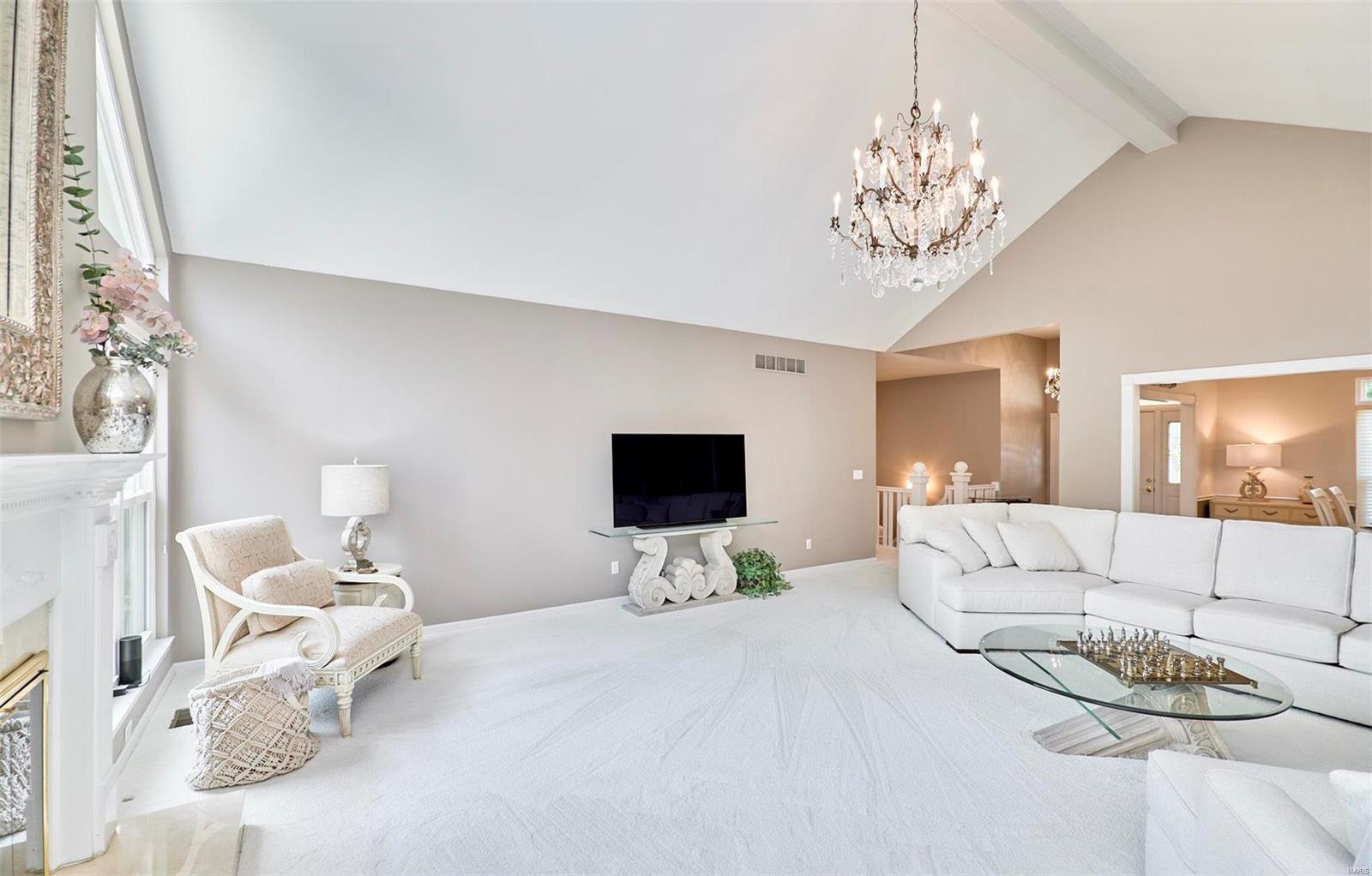 1174 Whitmoor Drive Weldon Spring, MO 63304 - Photo 16 of 98