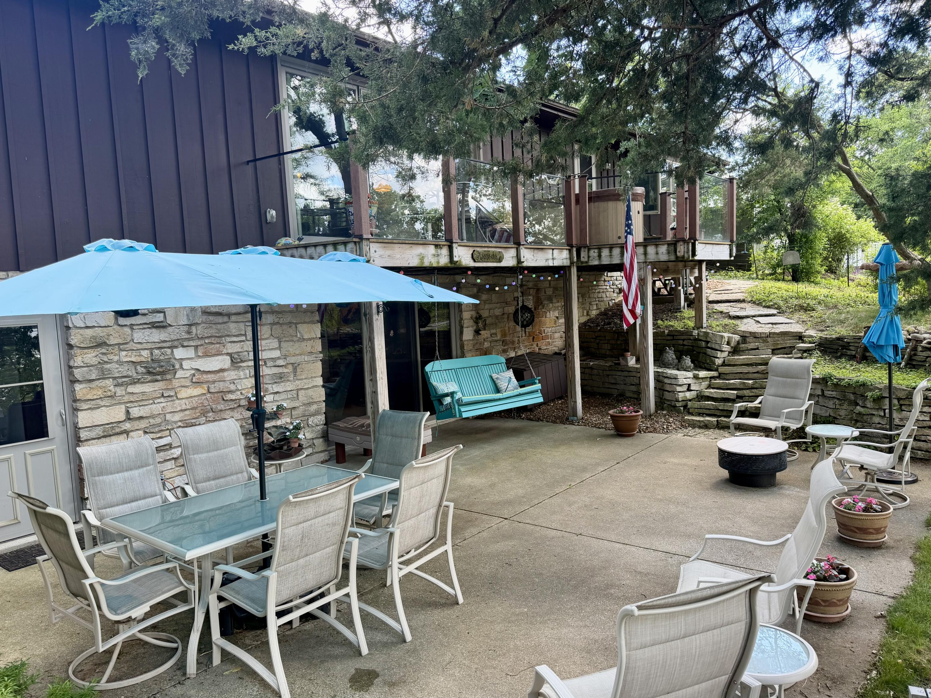 W322N6797 Wildwood Point Road Merton, WI 53029 - Photo 70 of 75 Lakeside patio