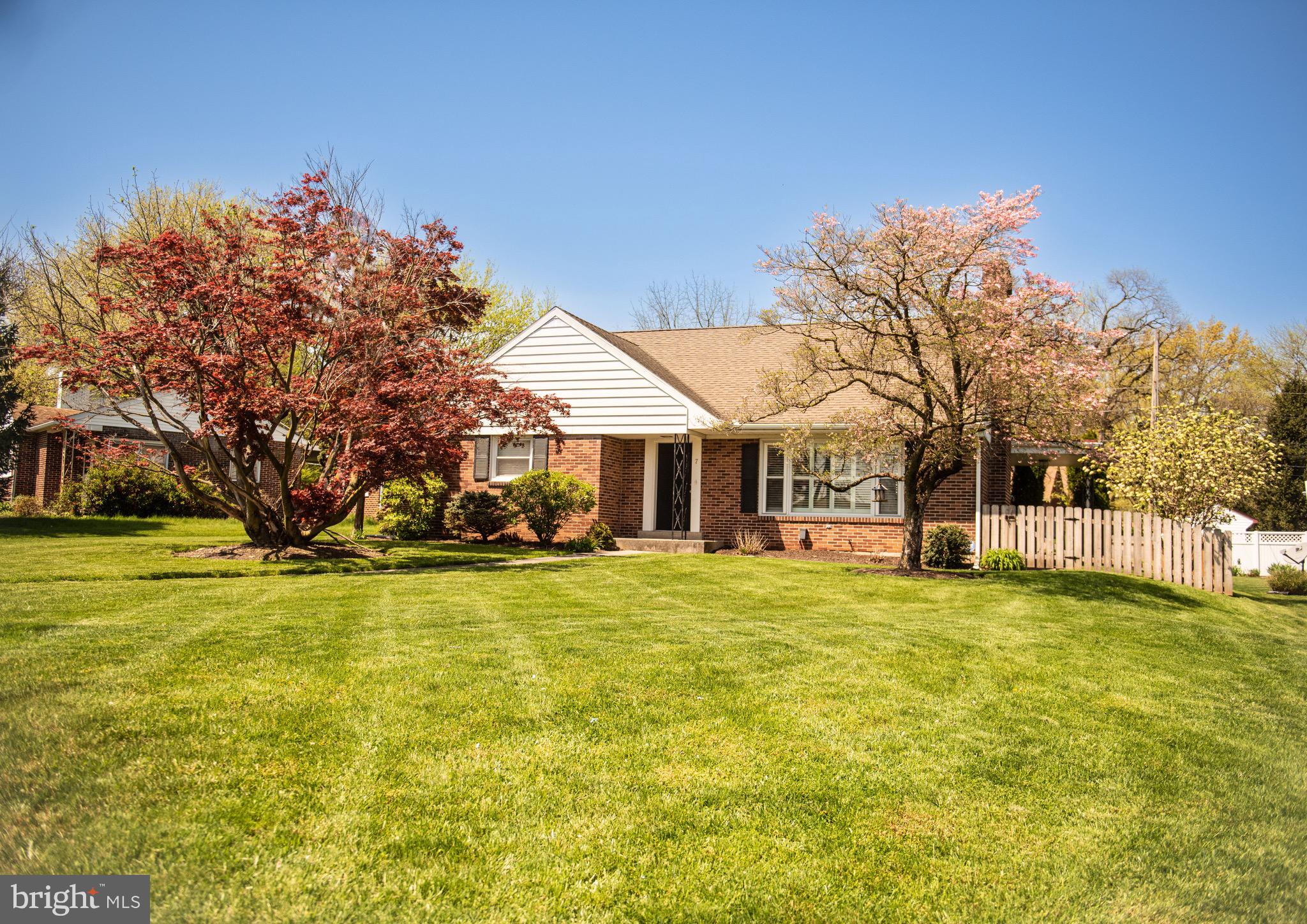 7 West Governor Road Hershey, PA 17033 - Photo 2 of 34 Gallery Image 2