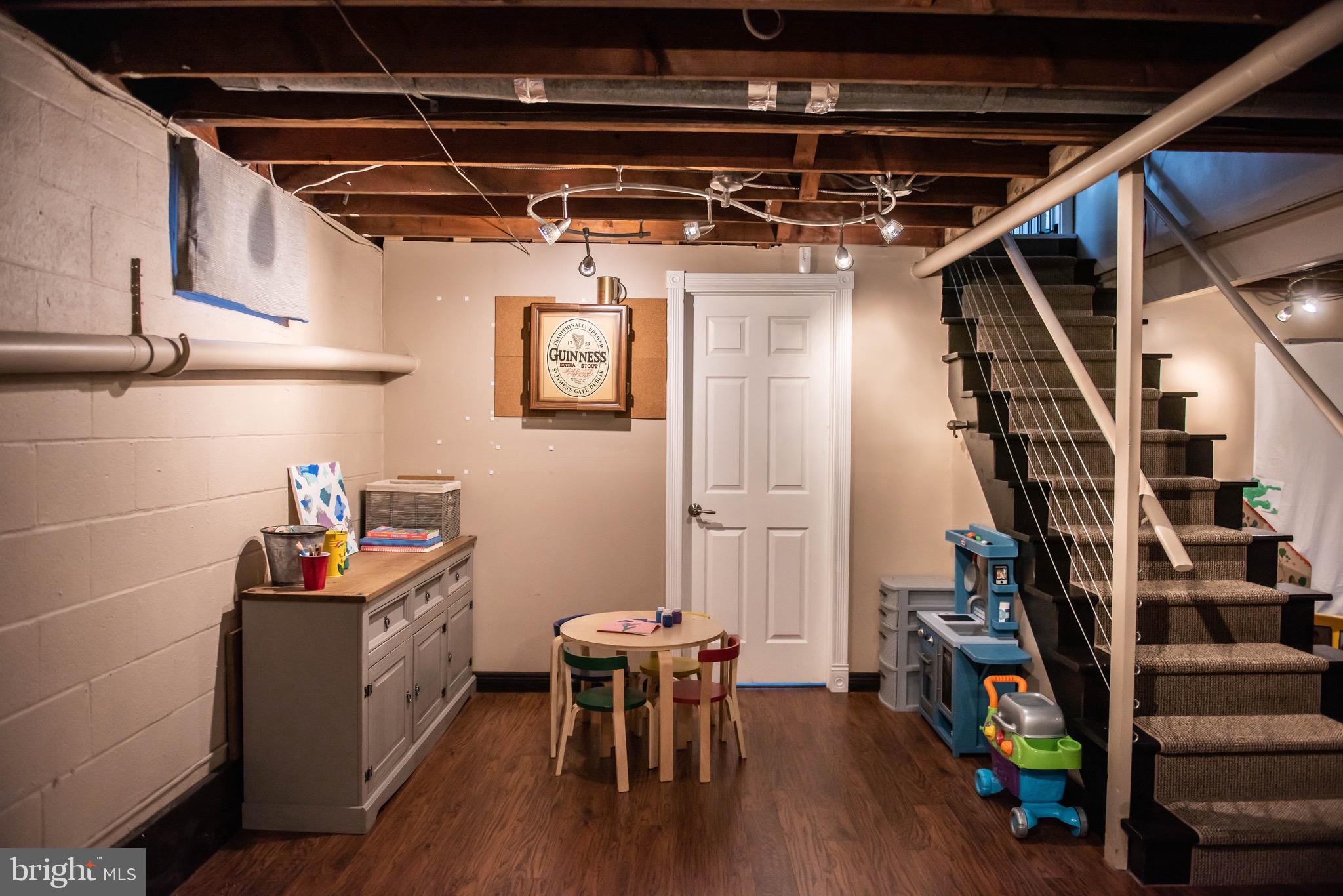7 West Governor Road Hershey, PA 17033 - Photo 29 of 34 Gallery Image 29