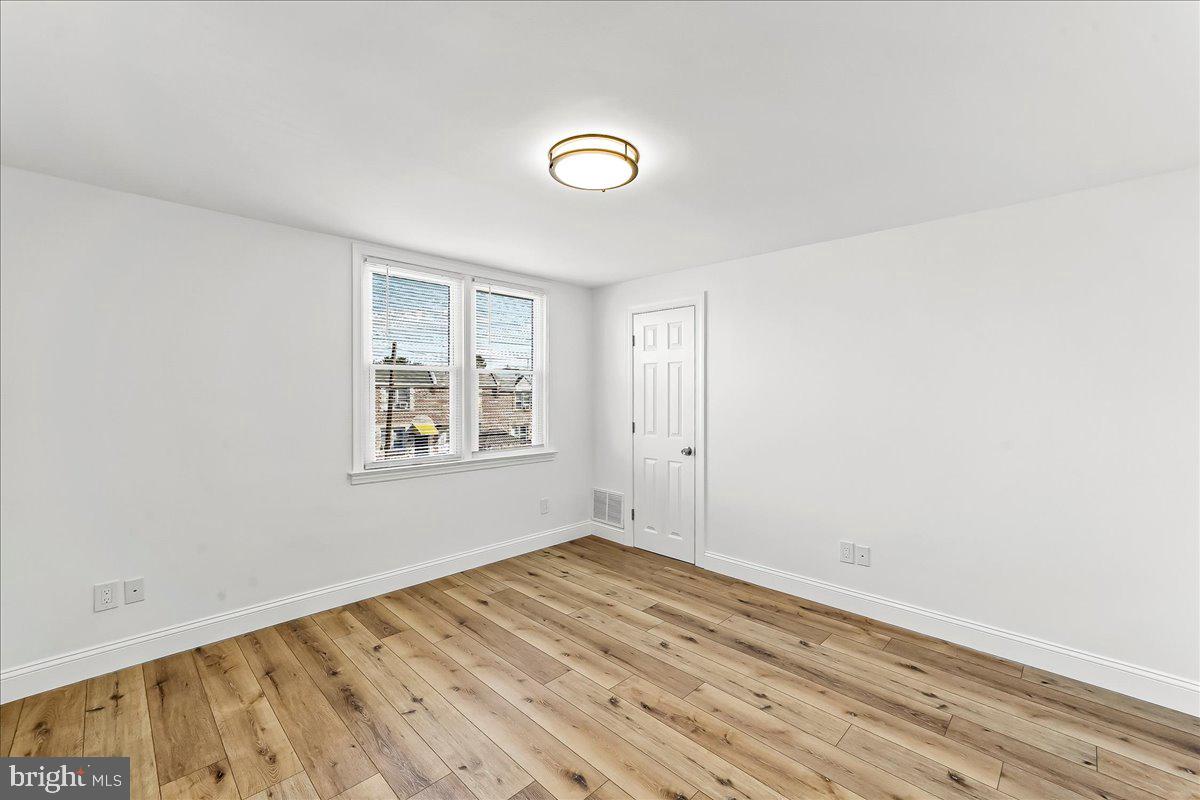 1232 Edgehill Road Darby, PA 19023 - Photo 11 of 20 an empty room with a window