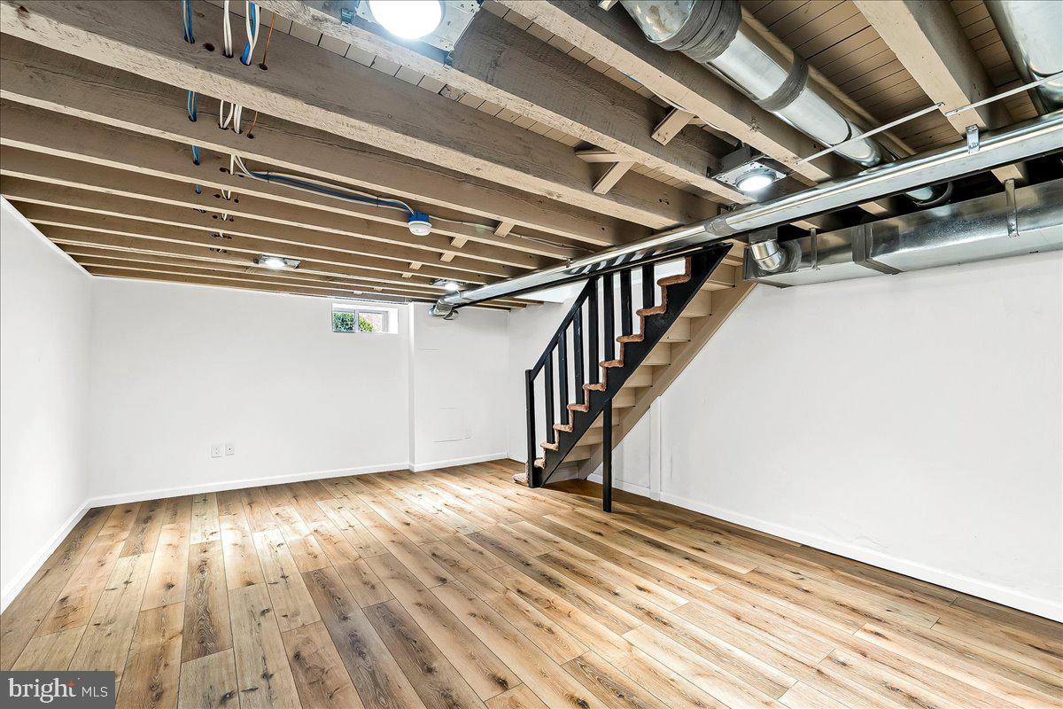 1232 Edgehill Road Darby, PA 19023 - Photo 17 of 20 a view of entryway