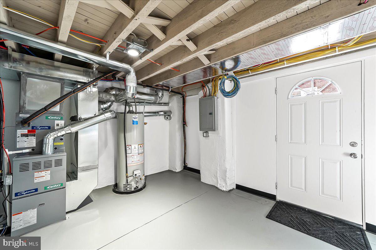 1232 Edgehill Road Darby, PA 19023 - Photo 19 of 20 a view of a storage room