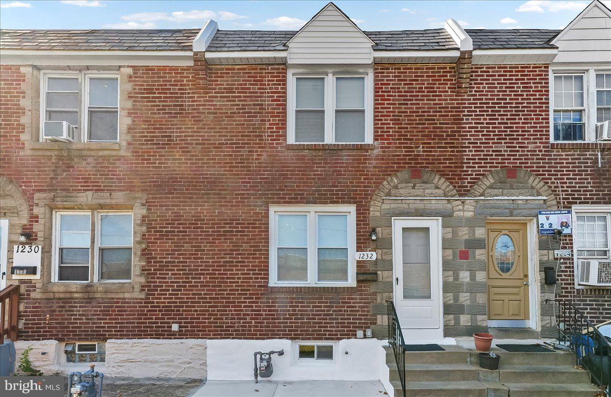 1232 Edgehill Road Darby, PA 19023 - Photo 2 of 20