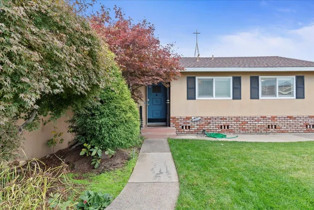 $489,000 | 1515 Elizabeth Avenue, Escalon, CA 95320