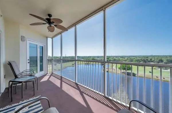 $2,700 | 1200 Country Club Drive, Unit 1502, Largo, FL 33771