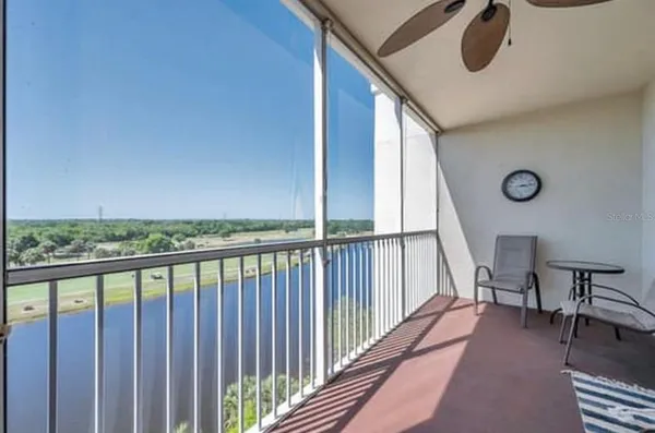 $2,700 | 1200 Country Club Drive, Unit 1502, Largo, FL 33771