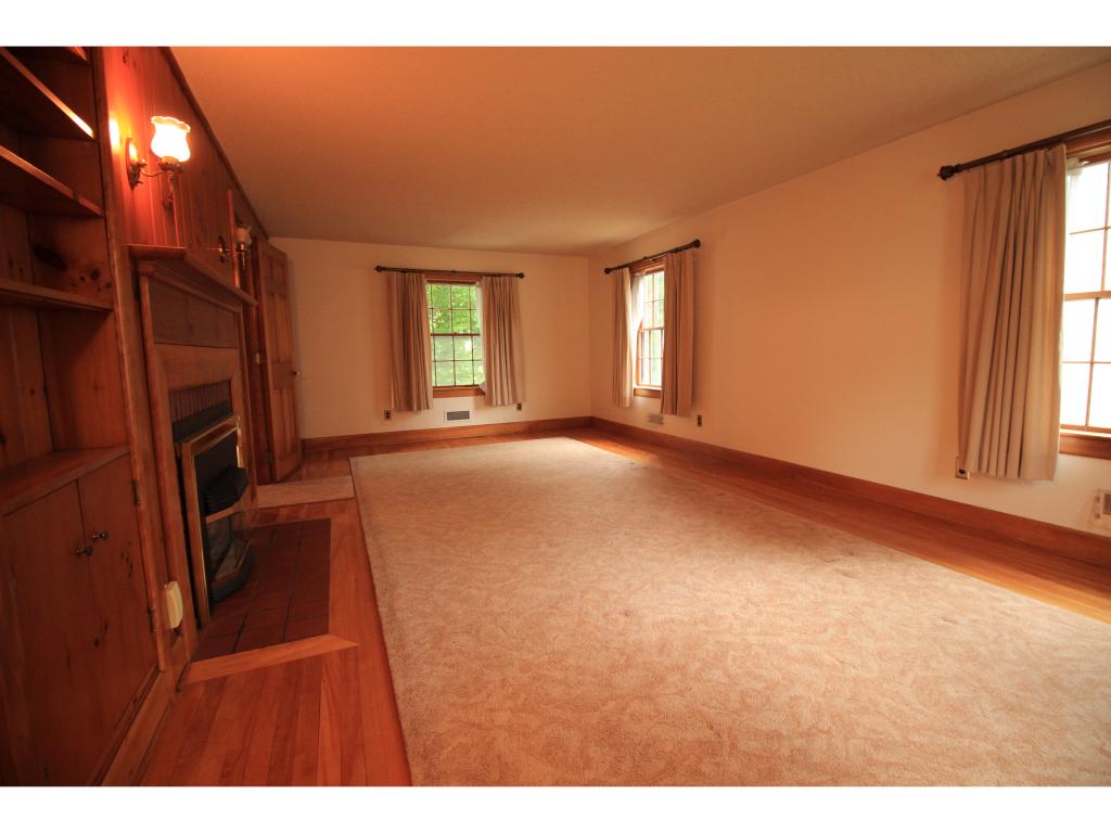 99 Underclyffe Road St. Johnsbury, VT 05819 - Photo 11 of 18 Gallery Image 11