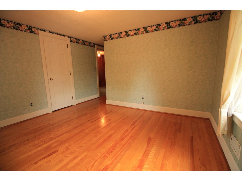 99 Underclyffe Road St. Johnsbury, VT 05819 - Photo 15 of 18 Gallery Image 15