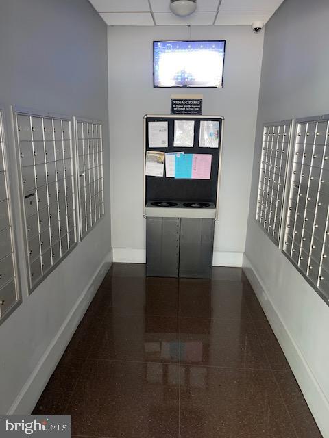 800 4th Street Southwest, Unit S503 Washington, DC 20024 - Photo 21 of 21 a view of a hallway with entryway