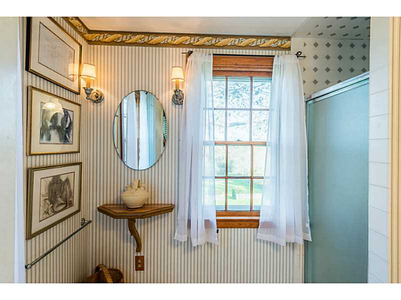 448 West Main Road Little Compton, RI 02837 - Photo 15 of 21 Bathroom.