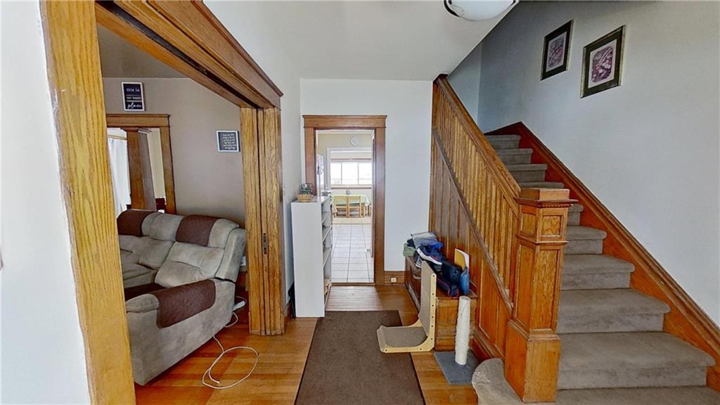 910 Temple Avenue New Castle, PA 16101 - Photo 13 of 35 Front Entry