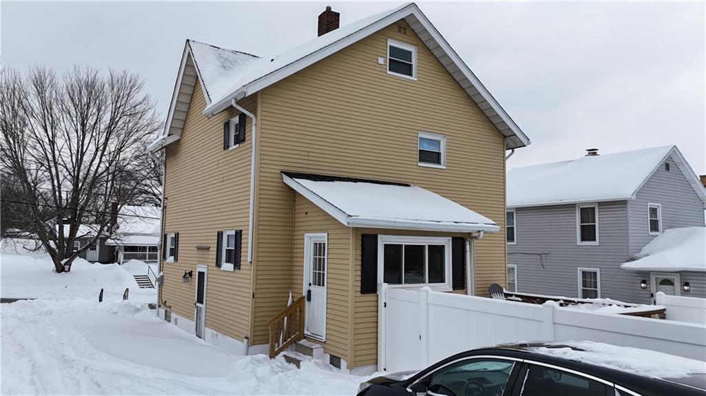 910 Temple Avenue New Castle, PA 16101 - Photo 5 of 35