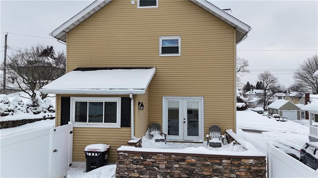 910 Temple Avenue New Castle, PA 16101 - Photo 7 of 35