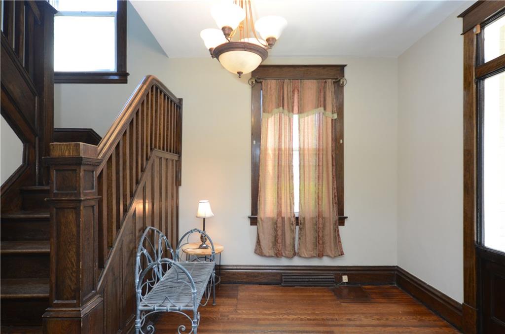 168 George Street Rochester, PA 15074 - Photo 4 of 25 Gallery Image 4
