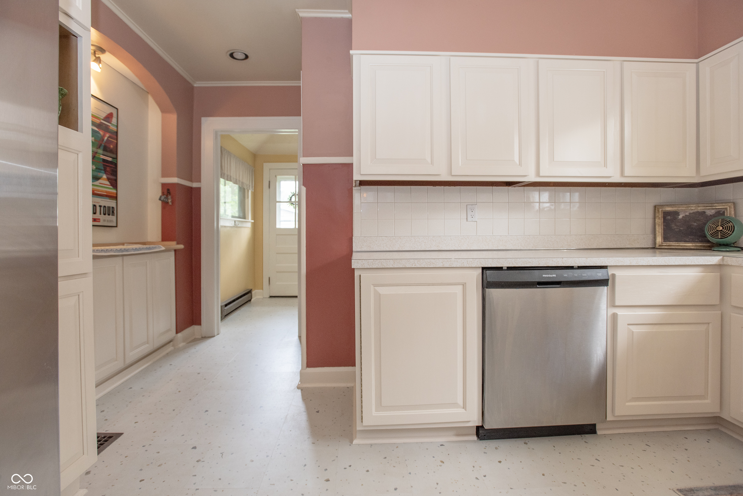 901 North Riley Avenue Indianapolis, IN 46201 - Photo 15 of 35 Gallery Image 15