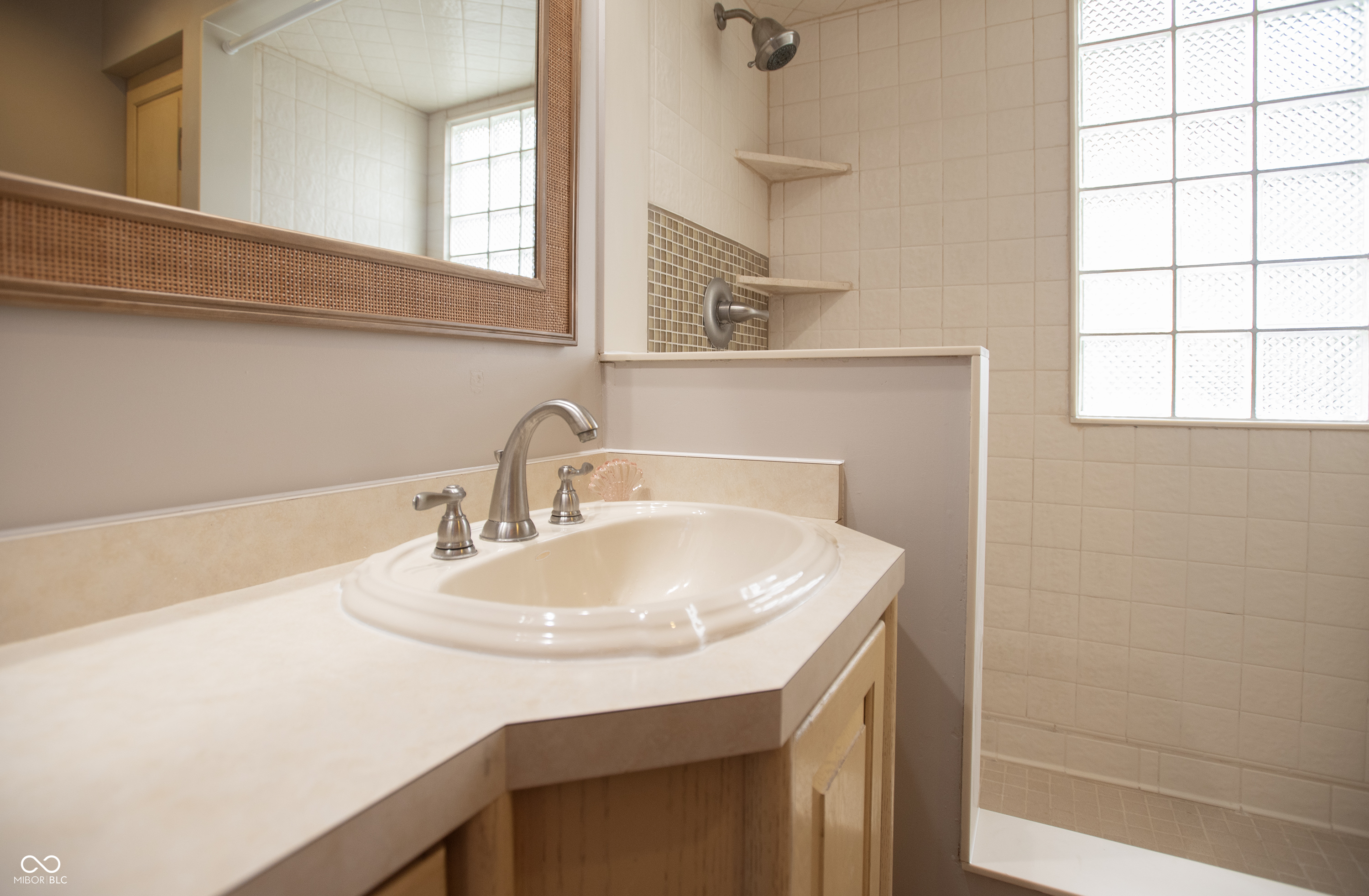 901 North Riley Avenue Indianapolis, IN 46201 - Photo 22 of 35 Gallery Image 22