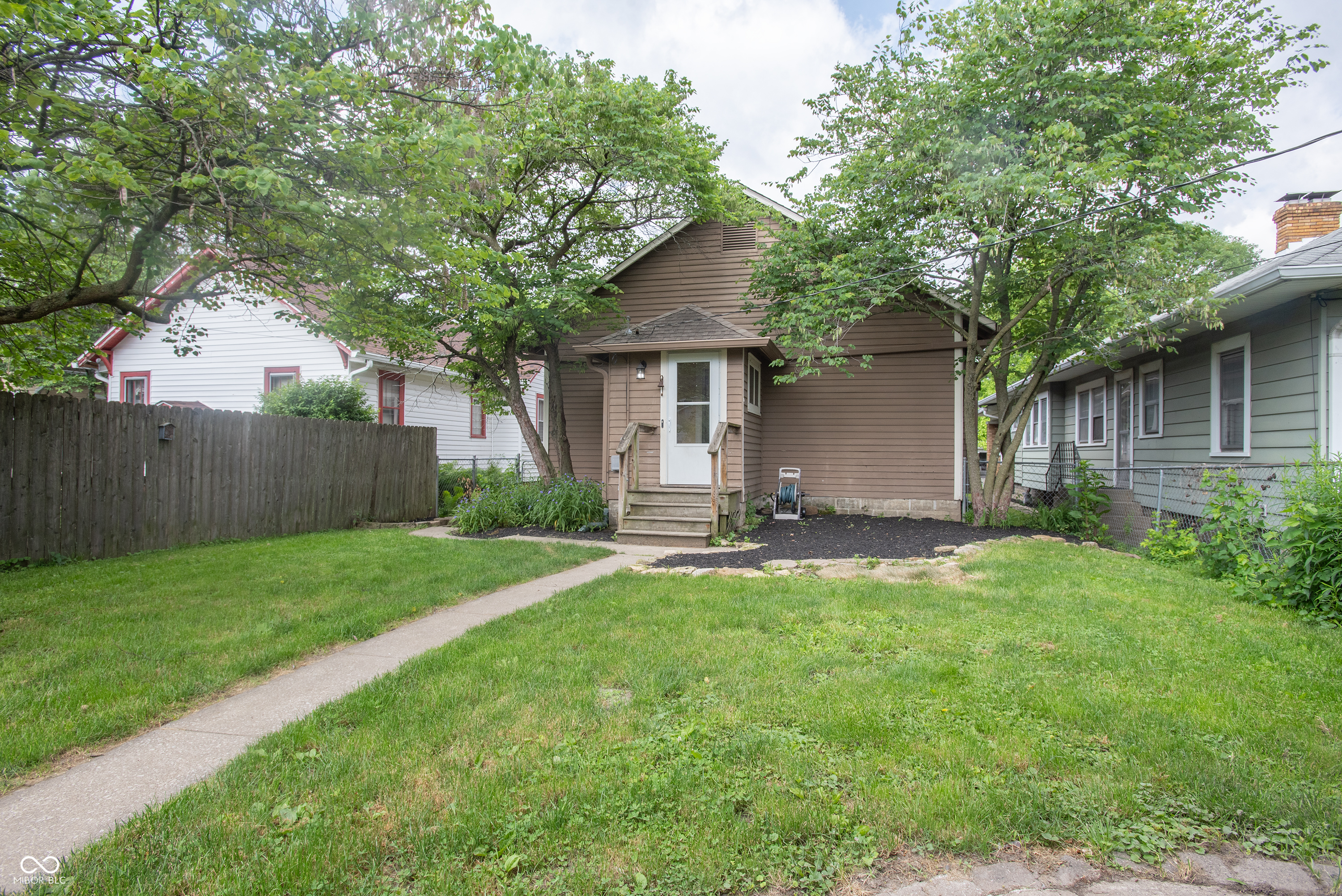 901 North Riley Avenue Indianapolis, IN 46201 - Photo 30 of 35 Gallery Image 30