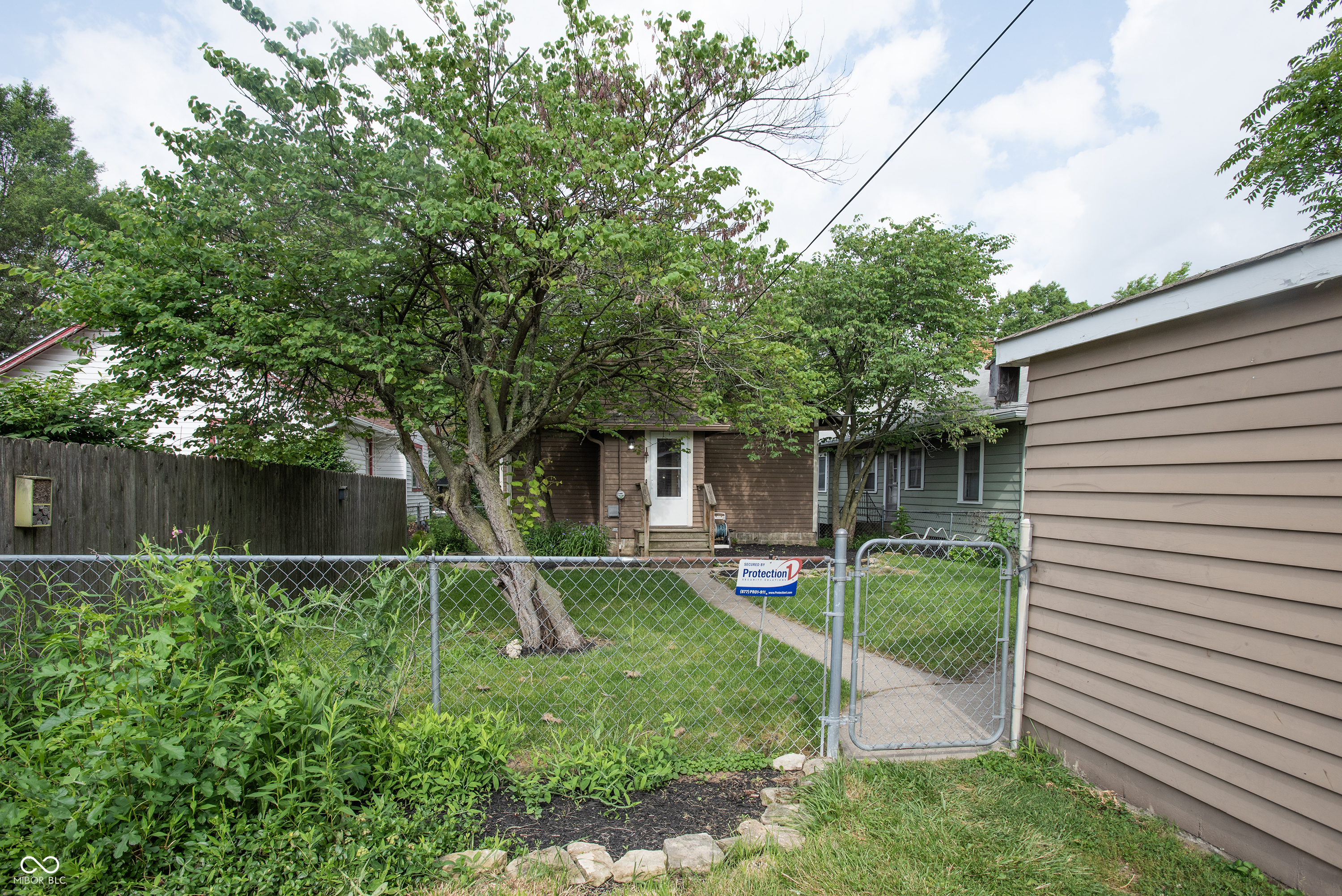 901 North Riley Avenue Indianapolis, IN 46201 - Photo 33 of 35 Gallery Image 33