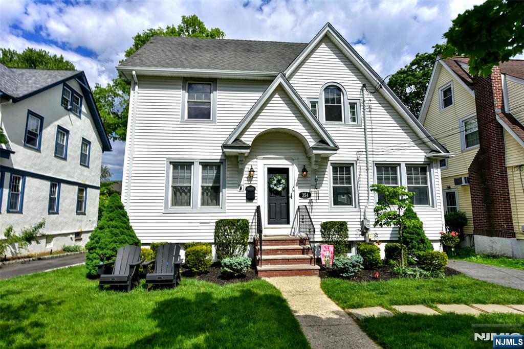 354 Demarest Avenue Oradell, NJ 07649 - Photo 1 of 33