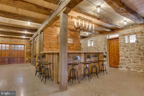 a view of outdoor space yard and patio