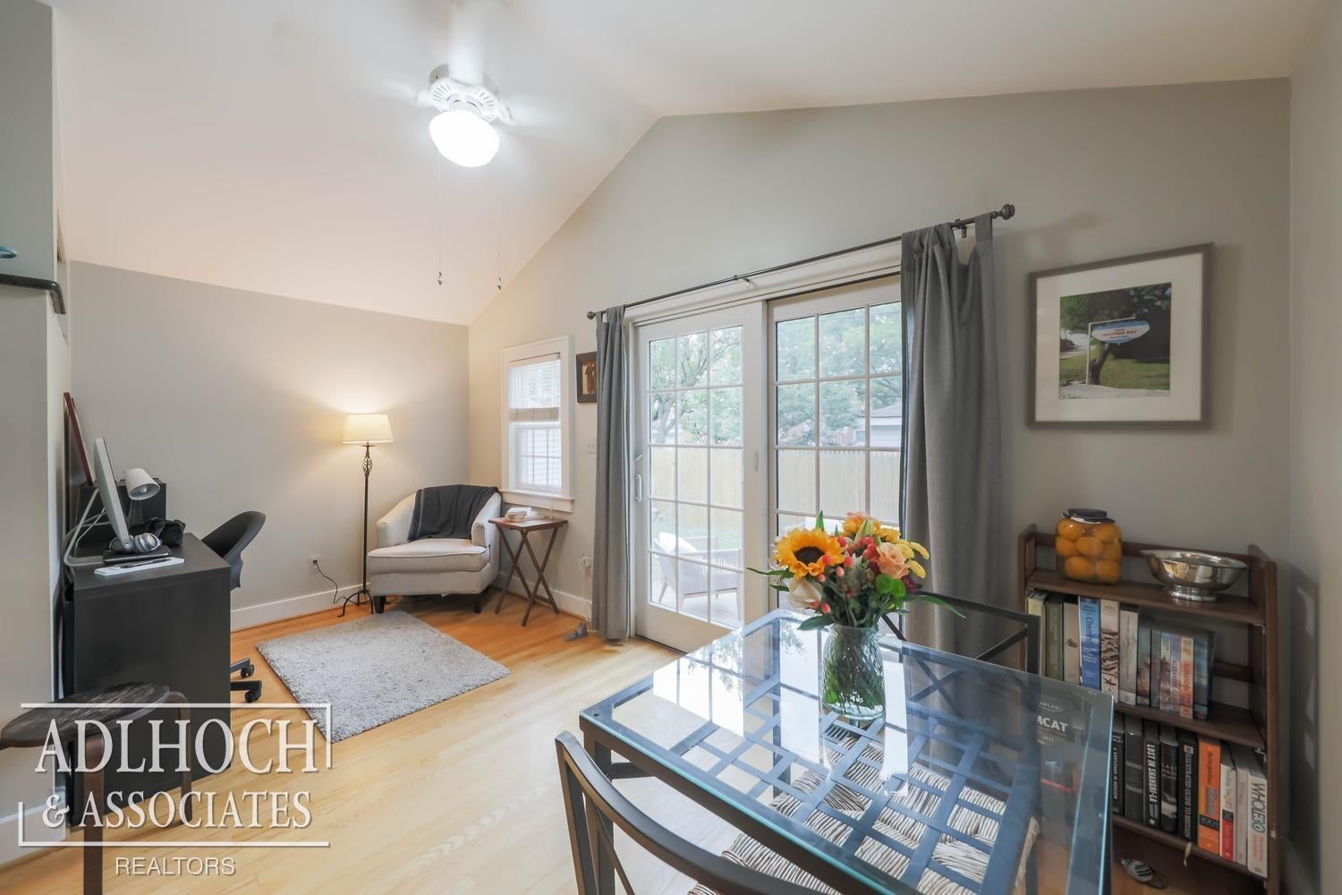 75 Mapleton Road Grosse Pointe Farms, MI 48236 - Photo 16 of 35 Gallery Image 16