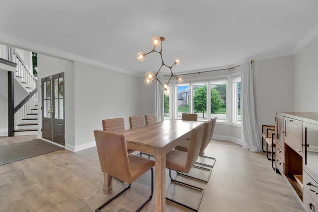 $1,030,000 | 3901 White Eagle Drive, Naperville, IL 60564