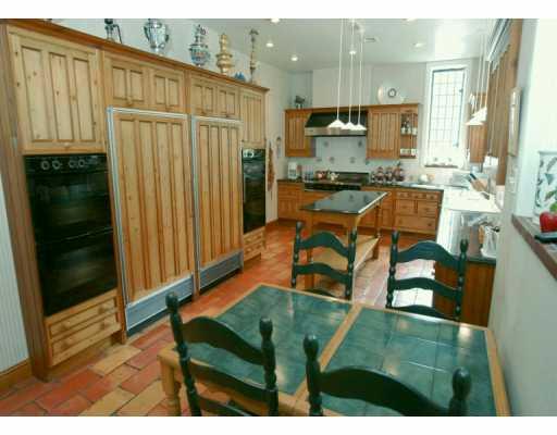 803 Devonshire Street Shadyside, PA 15213 - Photo 5 of 8 Kitchen.